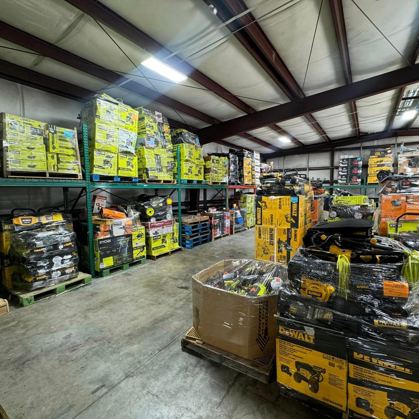 🌞Summer Sale is Heating Up!🏖️MIXED TOOLS PALLET – LOT ID: 251537 – Untested Customer Return